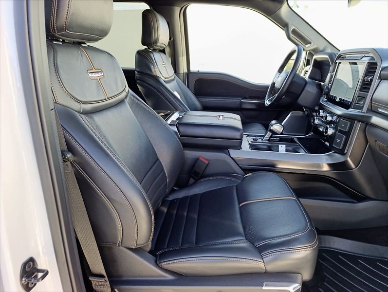 Ford F-150 3,5 Platinum Hybrid 360 kamera - fotka 30 z 43