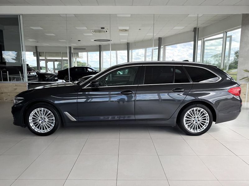 BMW Řada 5 530i xDrive*360Kam*KeyLess*TOP - fotka 8 z 45
