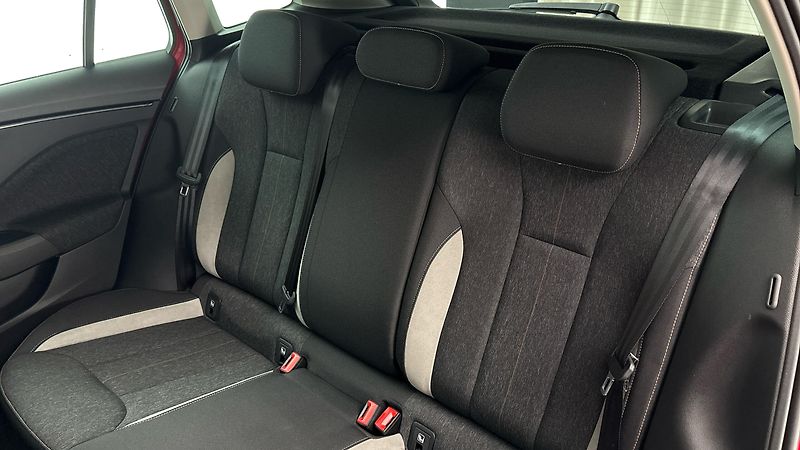 Škoda Scala 1.0 TSI Style - fotka 16 z 24