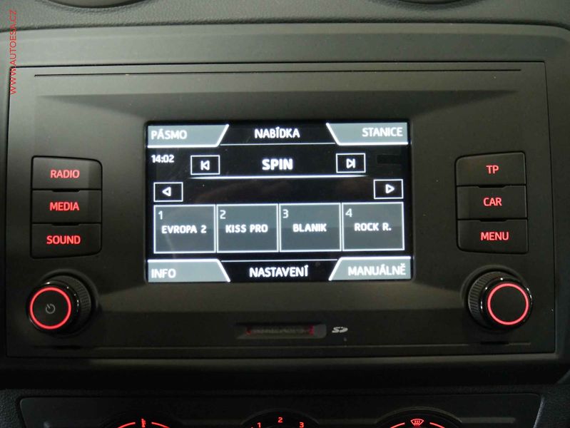 Seat Ibiza (2016) 1.2 TSi, 1.maj,ČR, AC - fotka 12 z 15