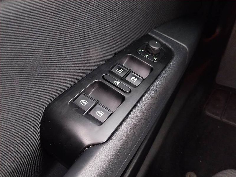 Škoda Superb (2012) 1.8 TSI, Serv.kniha, Xenony - fotka 15 z 16