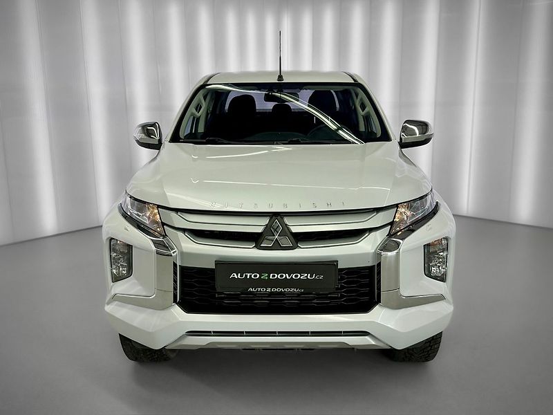 Mitsubishi Ostatní 2.2D-iD A/T INTENSE 4WD DOUBLE - fotka 3 z 20