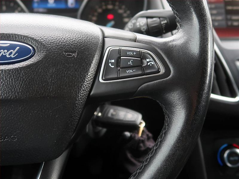 Ford Focus (2015) 1.5 TDCi, Serv.kniha, Navi - fotka 16 z 16