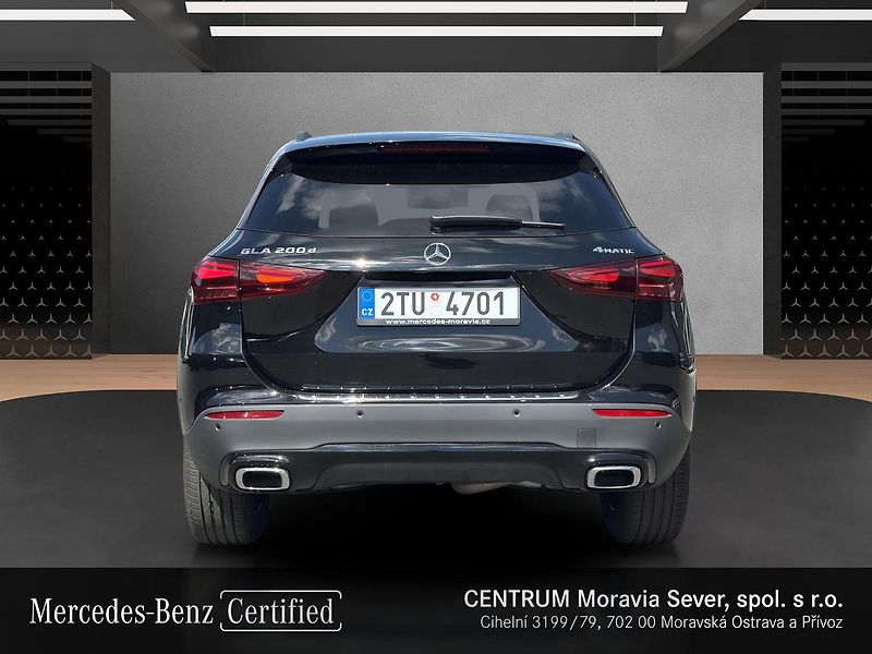 Mercedes-Benz GLA 200 d 4MATIC - fotka 4 z 16