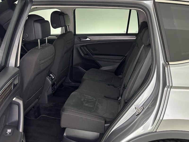Volkswagen Tiguan Life DSG - fotka 8 z 30