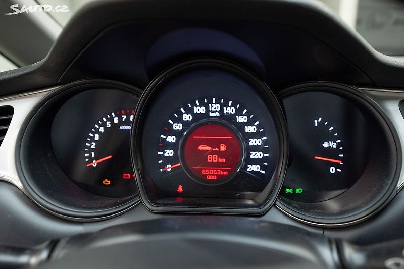 Kia Ceed 1.4 CVVT 74 kW serv.kniha - fotka 11 z 27