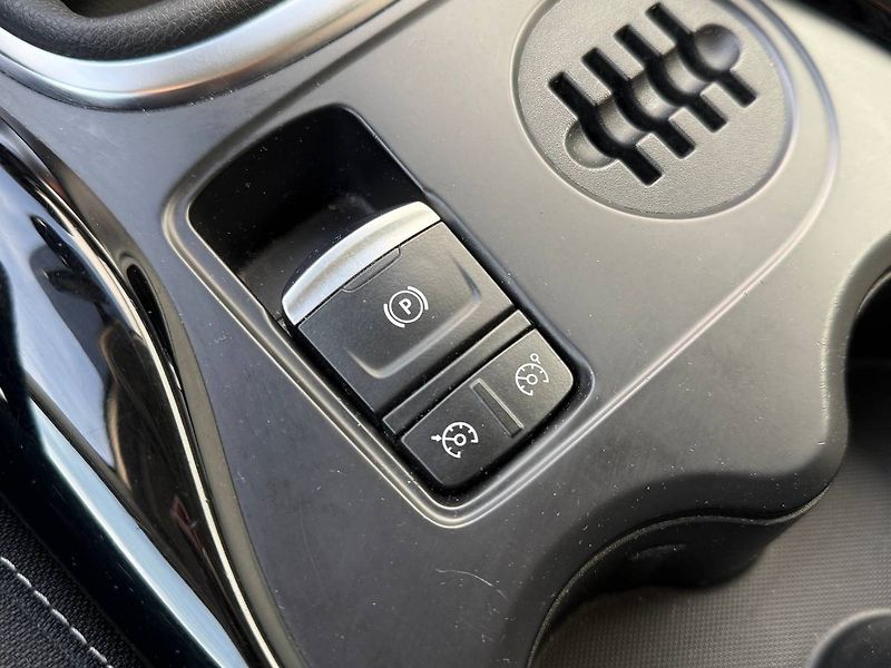 Renault Kadjar (2016) 1.5 DCi 81 kW Zen - fotka 16 z 22