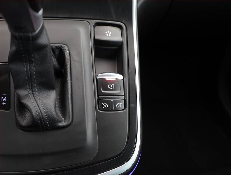 Renault Grand Scénic (2019) 1.3 TCe, Automat, 7 míst - fotka 16 z 21