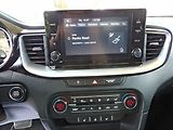 Kia Ceed 1.6GDI PHEV Comfort Tažné - náhled 8