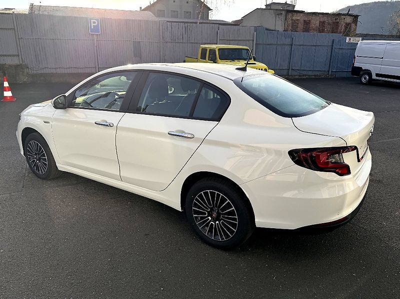 Fiat Tipo (2026) Sedan 1.6 Mjet (130k) URBAN - fotka 8 z 32