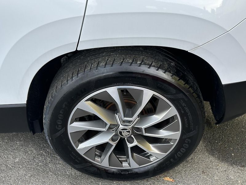 Škoda Karoq (2022) CLEVER 2.0TDI/110kW *DSG* 4x4  - fotka 39 z 42