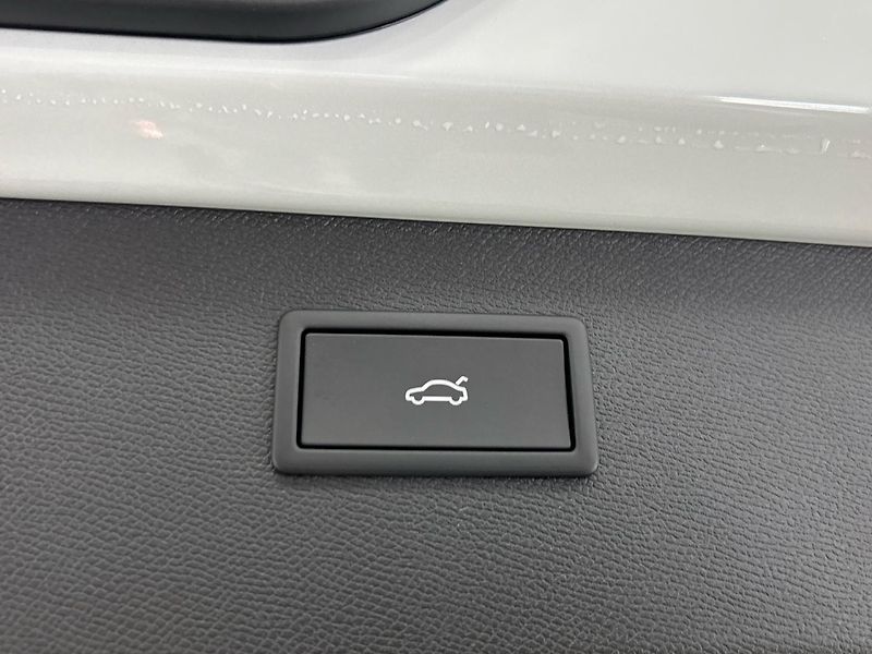 Cupra Formentor (2026) SUV - fotka 28 z 29