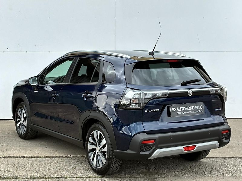 Suzuki S-Cross 1.4 BoosterJet 6AT 4x4 Eleganc - fotka 7 z 21