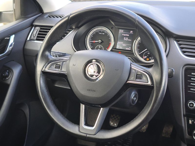 Škoda Octavia 2017 ČR 1.6 TDI 85kW STYLE - fotka 8 z 30