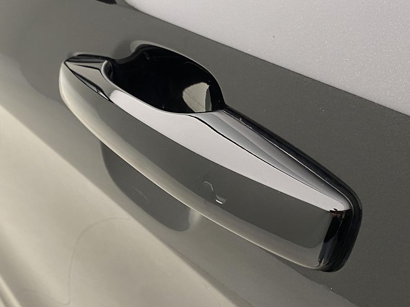 Lynk & Co 01 (2025) CORE PHEV AUT CZ 1.maj - fotka 18 z 96