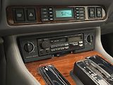 Jaguar XJS CONVERTIBLE 4.0 R6 AUT 1.maj - náhled 7