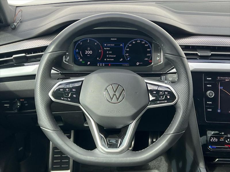 Volkswagen Arteon 2,0 TDi 110kW 7DSG R-line - fotka 15 z 29