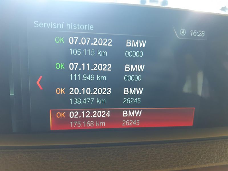 BMW Řada 3 318d Cobi NAVI LED - fotka 17 z 30