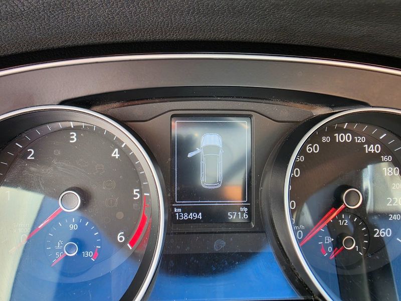 Volkswagen Passat (2015) 2.0 TDI Navi, TOP STAV - fotka 9 z 30