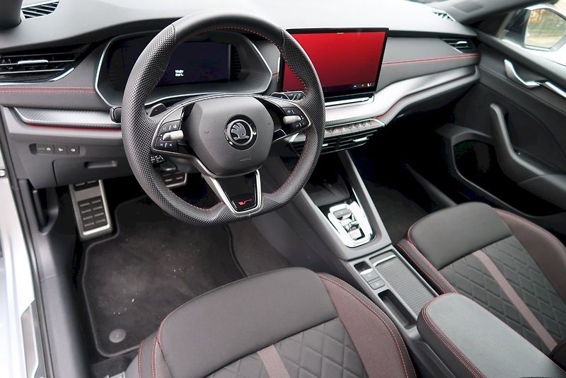 Škoda Octavia (2024) Combi 2,0 TSI / 195 kW DSG - fotka 8 z 31