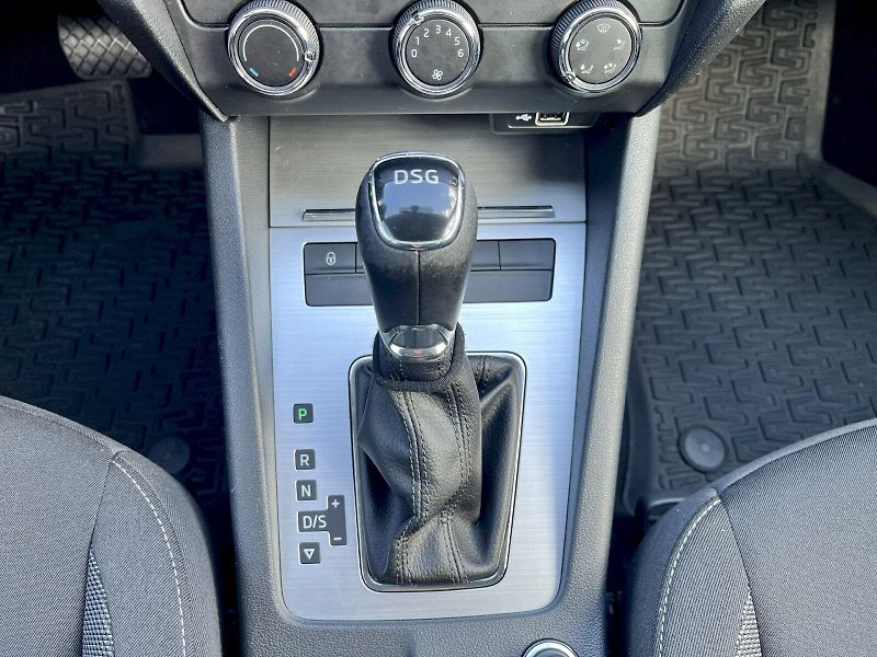 Škoda Octavia (2020) COMBI 1,5TSI 96KW CNG DSG AMBI - fotka 19 z 21