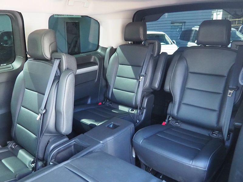Toyota ProAce Verso (2021) VIP L1 Webasto 2.0 D 130 kW 8A - fotka 12 z 44