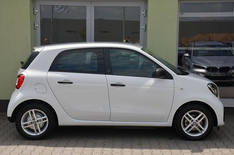 Smart Forfour EQ ESSENTIAL 5d - fotka 12 z 30