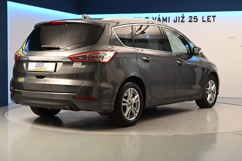 Ford S-MAX (2022) 2.0 LED ACC SONY Tažné WEBASTO - fotka 5 z 40