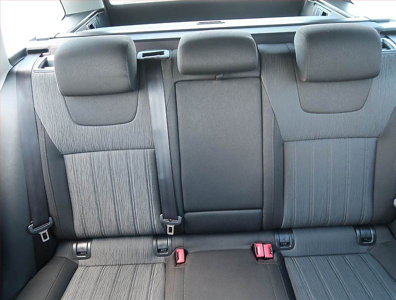 Škoda Octavia (2017) 1.6 TDI, Tempomat - fotka 10 z 16