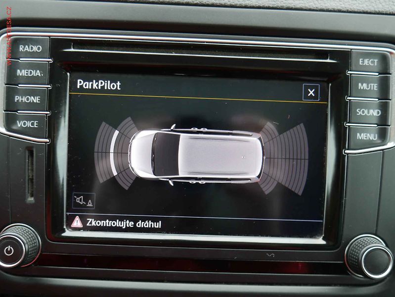 Seat Alhambra (2015) 2.0TDi 7Míst, DSG, bixen - fotka 18 z 22