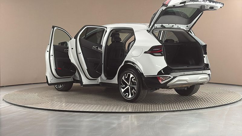 Kia Sportage 1.6 T-GDI Hybrid AUT 4x4 Top - fotka 7 z 31