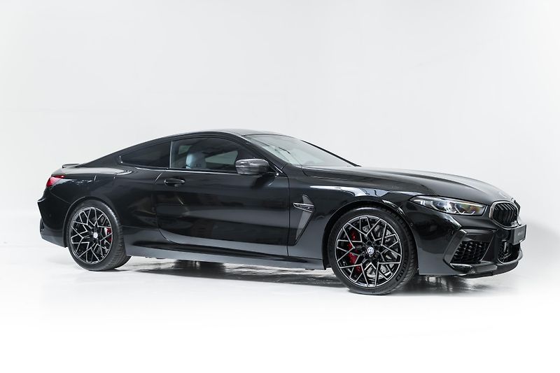 BMW M8 Competition*Carbon*B&W - fotka 2 z 44