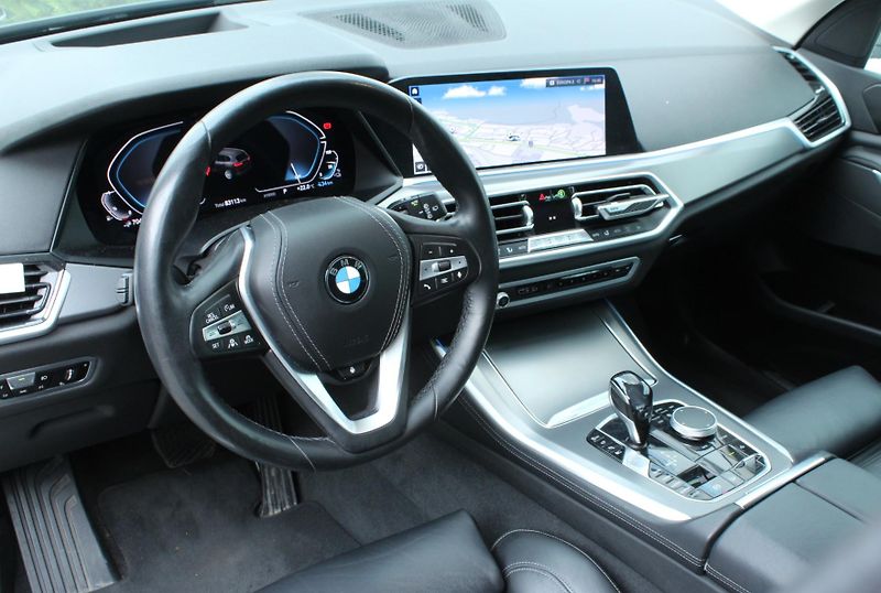 BMW X5 xDrive45e, 290kW - fotka 4 z 26