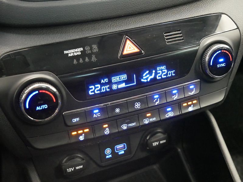 Hyundai Tucson - fotka 23 z 28