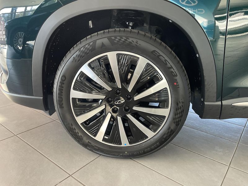 Chery Tiggo 8 PHEV (2026) 1,5T Unique FWD - fotka 55 z 55