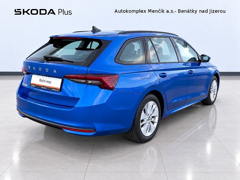 Škoda Octavia (2025) OCT.COMBI TOP SELECTION 2,0 TD - fotka 2 z 38