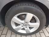 Volkswagen Golf 1,2 TSI,SERVIS,VÝHŘEV,PARKING - náhled 22