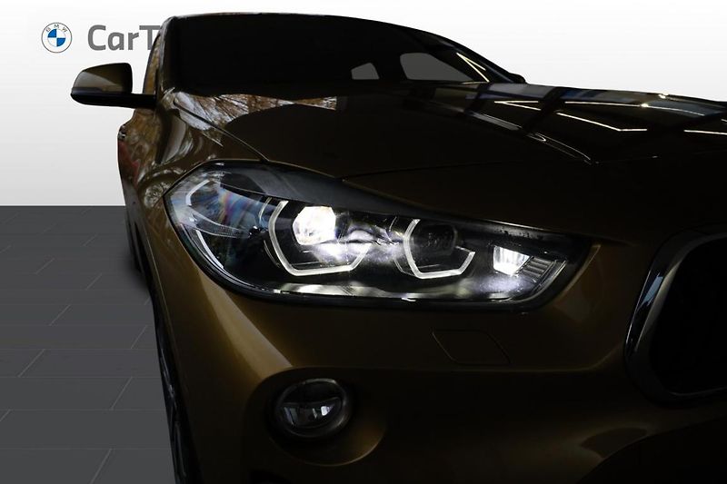 BMW X2 xDrive 20d - fotka 17 z 24