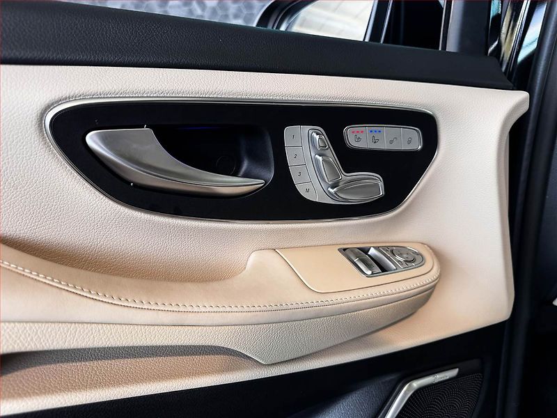 Mercedes-Benz Třídy V (2025) 300 d 4MATIC, ČR, 1Maj, DPH - fotka 13 z 25