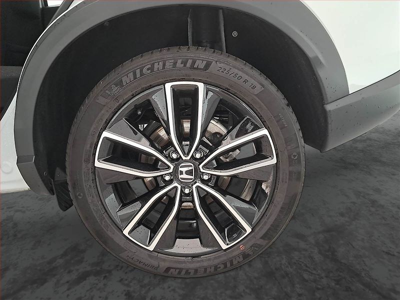 Honda HR-V (2023) e:HEV 1.5 i-MMD - fotka 15 z 21