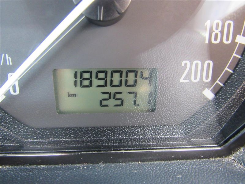 Škoda Fabia 1,2 HTP 40kW - fotka 14 z 24