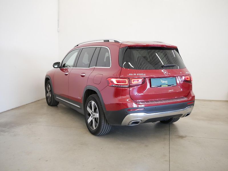 Mercedes-Benz GLB - fotka 4 z 6