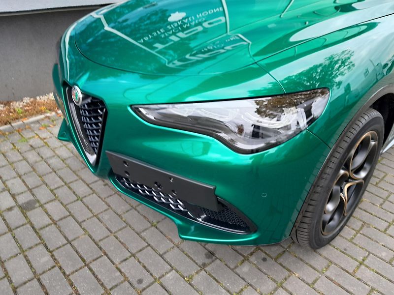 Alfa Romeo Stelvio (2026) Intensa  4x4 2,0 280PS - fotka 11 z 37