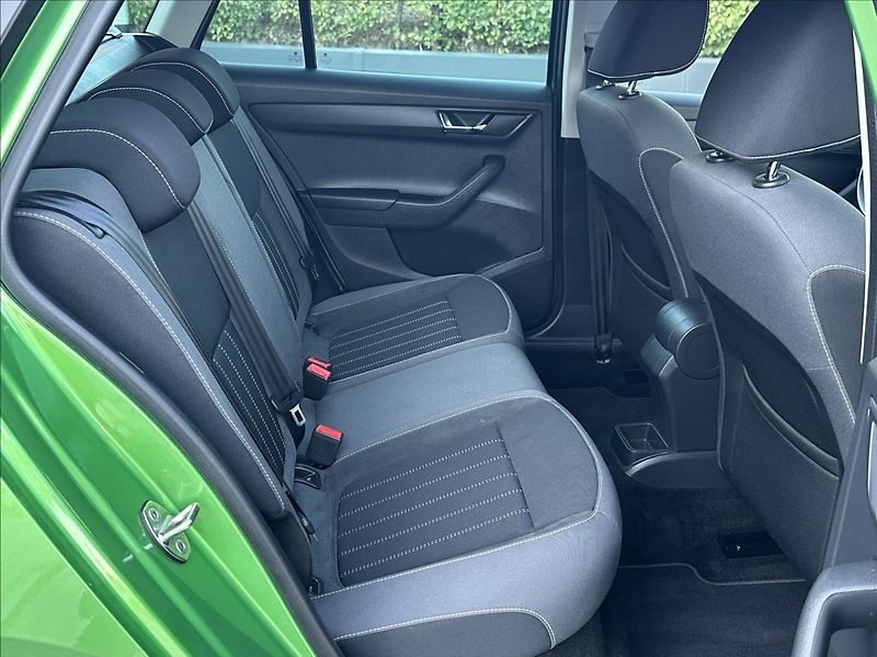 Škoda Fabia 1,0 TSI 110PS  Style Plus - fotka 19 z 53