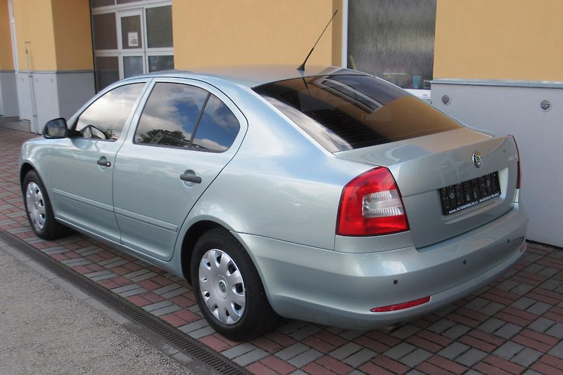 Škoda Octavia 1.2 TSi KLIMA PŮVOD ČR - fotka 7 z 28
