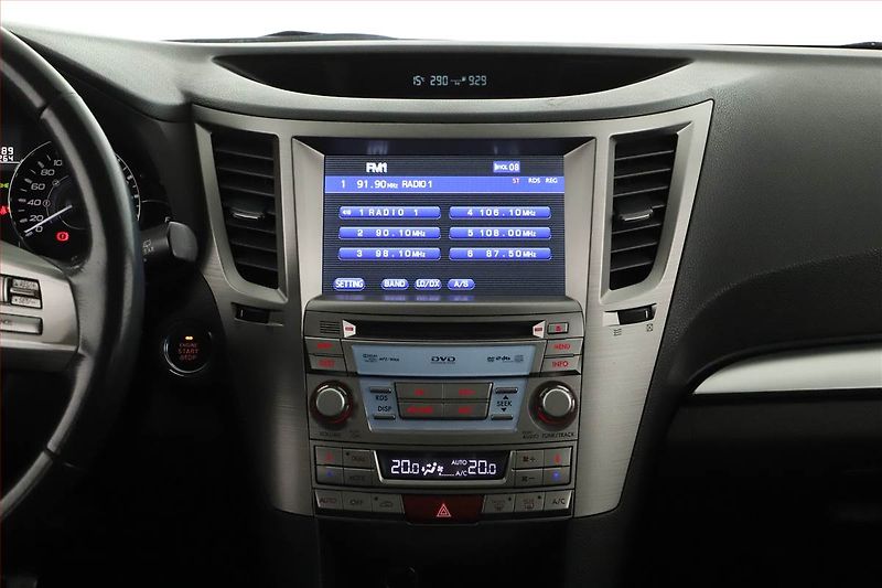 Subaru Outback (2013) 2.0 D, 4X4, Navi, Xenony - fotka 9 z 20