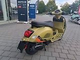 Vespa GTS 125 Super (2025) Sport Verde Ambizioso matt - náhled 7