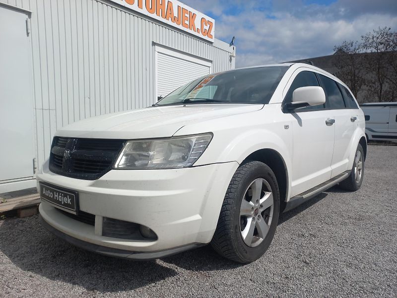 Dodge Journey (2010) 2.0CRD 103kW - fotka 4 z 18