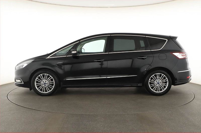 Ford S-MAX (2017) Vignale 2.0 EcoBoost, Automat - fotka 3 z 20