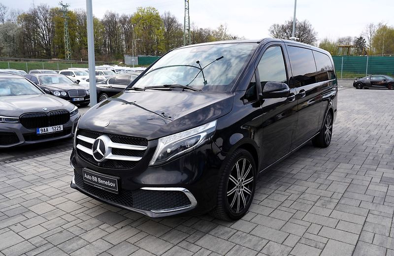 Mercedes-Benz Třídy V V300d XL/Burm/ČR/8 míst/176 KW - fotka 2 z 46